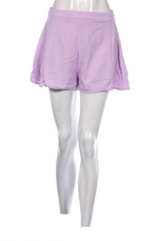 Дамски къс панталон Stradivarius, Размер M, Цвят Лилав, Цена 19,55 лв.