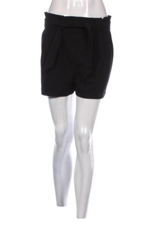 Pantaloni scurți de femei Stradivarius, Mărime S, Culoare Negru, Preț 50,00 Lei