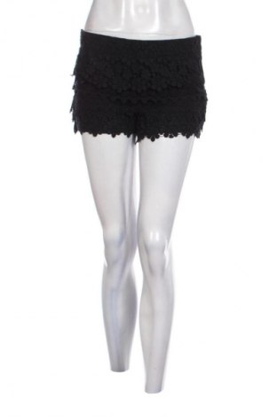 Női rövidnadrág Stradivarius, Méret M, Szín Fekete, Ár 3 800 Ft