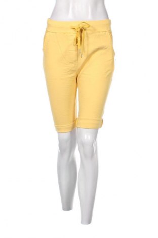 Γυναικείο κοντό παντελόνι Unbranded, Μέγεθος M, Χρώμα Κίτρινο, Τιμή 9,72 €