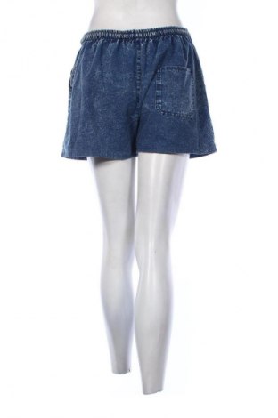 Дамски къс панталон Unbranded, Размер M, Цвят Син, Цена 19,55 лв.