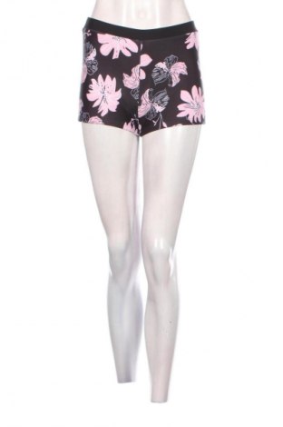 Női rövidnadrág Unbranded, Méret S, Szín Sokszínű, Ár 3 800 Ft