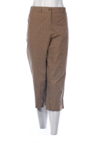 Γυναικείο κοντό παντελόνι Unbranded, Μέγεθος XXL, Χρώμα Πολύχρωμο, Τιμή 9,72 €