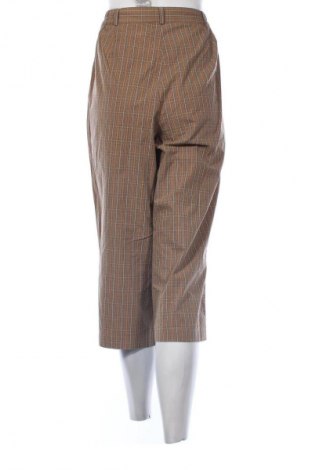 Γυναικείο κοντό παντελόνι Unbranded, Μέγεθος XXL, Χρώμα Πολύχρωμο, Τιμή 9,72 €