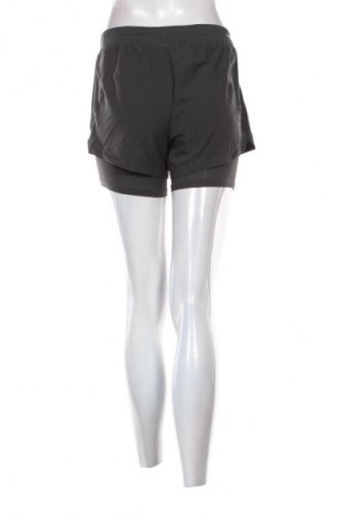 Pantaloni scurți de femei Under Armour, Mărime S, Culoare Gri, Preț 87,46 Lei