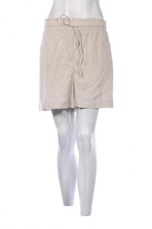 Дамски къс панталон Vero Moda, Размер XL, Цвят Бежов, Цена 46,99 лв.