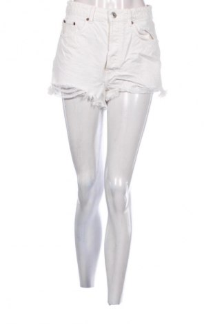 Pantaloni scurți de femei Zara, Mărime M, Culoare Alb, Preț 42,11 Lei