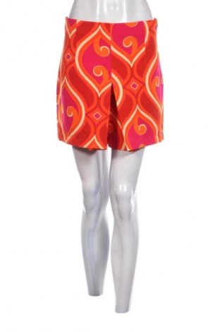 Damskie szorty Zara, Rozmiar M, Kolor Kolorowy, Cena 124,48 zł
