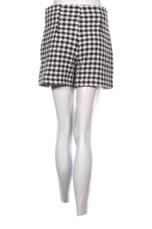 Pantaloni scurți de femei Zara, Mărime M, Culoare Multicolor, Preț 51,45 Lei