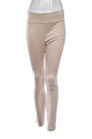 Дамски клин Juvia, Размер M, Цвят Бежов, Цена 29,99 лв.