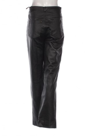 Γυναικείο παντελόνι δερμάτινο Authentic Clothing Company, Μέγεθος M, Χρώμα Μαύρο, Τιμή 103,99 €
