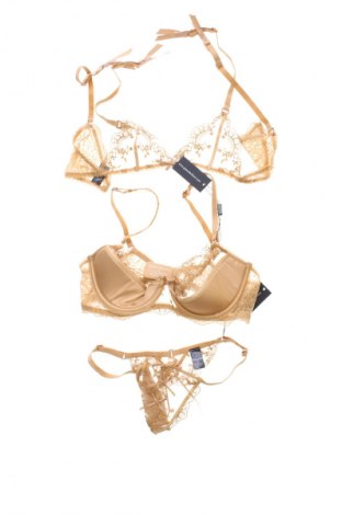 Set de femei Gianna Bellucci, Mărime S, Culoare Bej, Preț 368,42 Lei