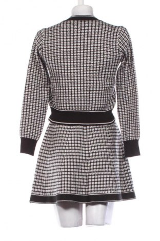 Női öltöny Unbranded, Méret M, Szín Sokszínű, Ár 17 600 Ft