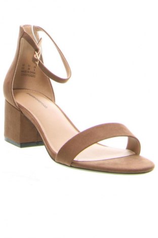 Încălțăminte de damă Amazon Essentials, Mărime 39, Culoare Maro, Preț 157,99 Lei