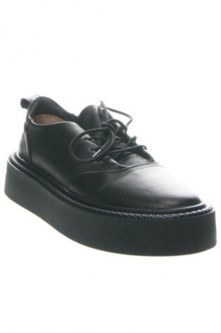 Dámske topánky  Bianki, Veľkosť 36, Farba Čierna, Cena  61,38 €