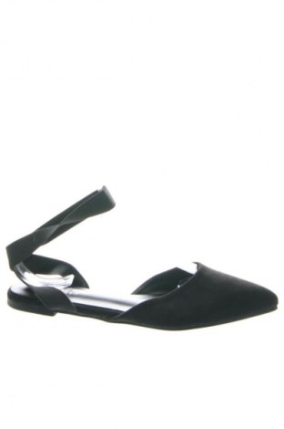 Obuwie damskie Boohoo, Rozmiar 38, Kolor Czarny, Cena 142,53 zł