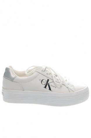 Încălțăminte de damă Calvin Klein Jeans, Mărime 39, Culoare Alb, Preț 250,99 Lei
