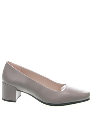 Дамски обувки ECCO, Размер 39, Цвят Бежов, Цена 204,99 лв.