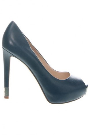 Дамски обувки Guess, Размер 37, Цвят Син, Цена 103,00 лв.