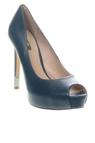 Дамски обувки Guess, Размер 37, Цвят Син, Цена 103,00 лв.