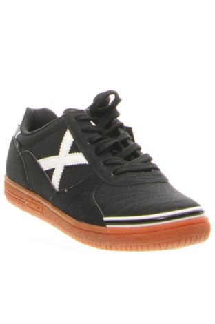 Мъжки обувки Munich, Размер 44, Цвят Многоцветен, Цена 79,99 лв.