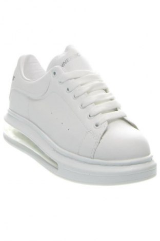 Obuwie damskie RunnerBoss, Rozmiar 39, Kolor Biały, Cena 166,99 zł