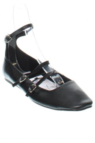 Дамски обувки Sinsay, Размер 38, Цвят Черен, Цена 61,94 лв.