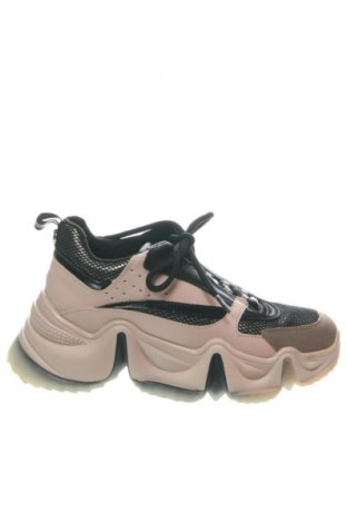 Дамски обувки Steve Madden, Размер 36, Цвят Многоцветен, Цена 165,00 лв.