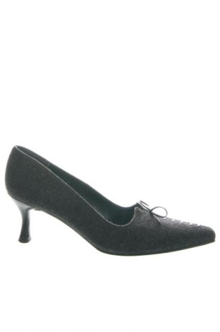 Obuwie damskie Stuart Weitzman, Rozmiar 40, Kolor Szary, Cena 1 138,25 zł
