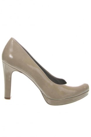 Дамски обувки Tamaris, Размер 40, Цвят Многоцветен, Цена 19,99 лв.