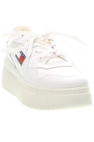 Дамски обувки Tommy Jeans, Размер 39, Цвят Бял, Цена 184,99 лв.