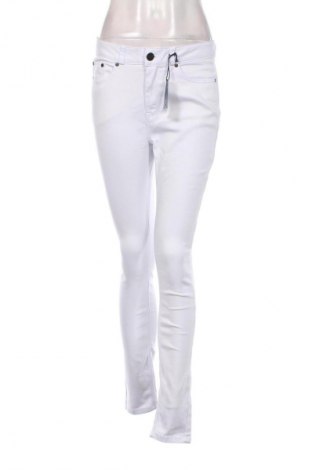 Damenhose Arizona, Größe M, Farbe Weiß, Preis 30,99 €