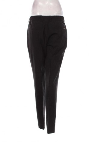 Дамски панталон BOSS, Размер XL, Цвят Черен, Цена 278,12 лв.
