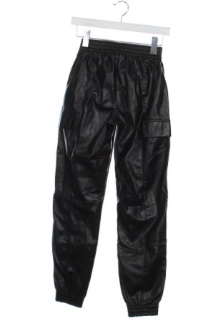 Dámske nohavice Bershka, Veľkosť XS, Farba Čierna, Cena  9,95 €