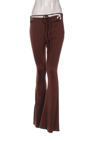 Дамски панталон Bershka, Размер S, Цвят Кафяв, Цена 29,00 лв.