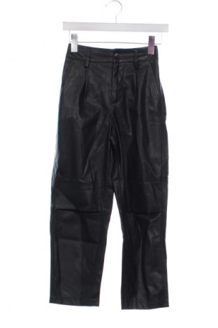 Pantaloni de femei Bershka, Mărime XS, Culoare Negru, Preț 76,32 Lei