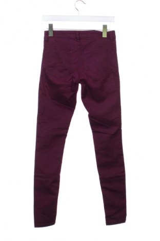 Dámské kalhoty  Bershka, Velikost S, Barva Fialová, Cena  369,00 Kč