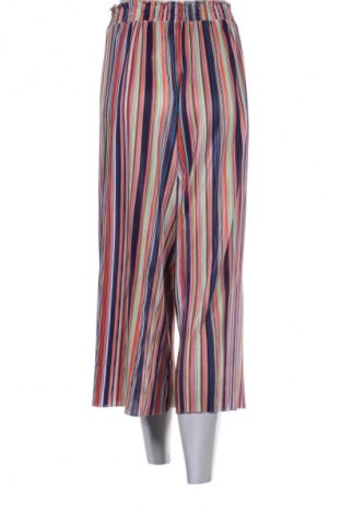 Γυναικείο παντελόνι Bershka, Μέγεθος S, Χρώμα Πολύχρωμο, Τιμή 11,99 €