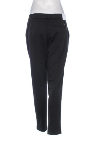 Дамски панталон Calvin Klein, Размер XL, Цвят Черен, Цена 192,99 лв.