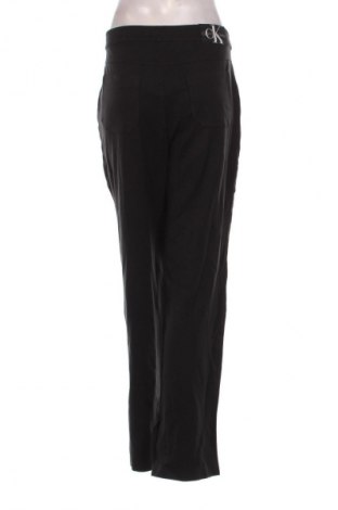 Дамски панталон Calvin Klein Jeans, Размер M, Цвят Черен, Цена 189,99 лв.