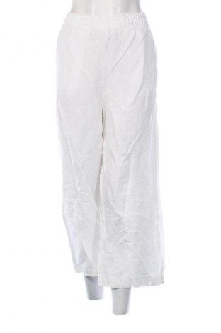 Дамски панталон H&M, Размер L, Цвят Бял, Цена 28,88 лв.