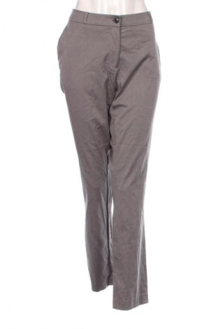 Pantaloni de femei H&M, Mărime XXL, Culoare Multicolor, Preț 128,62 Lei