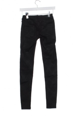 Damskie spodnie Jennyfer, Rozmiar XS, Kolor Czarny, Cena 99,89 zł