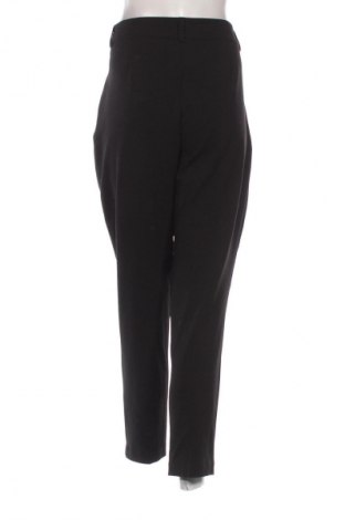Pantaloni de femei Le Chateau, Mărime XL, Culoare Negru, Preț 163,16 Lei