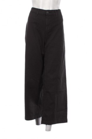 Дамски панталон Levi's, Размер M, Цвят Черен, Цена 142,99 лв.