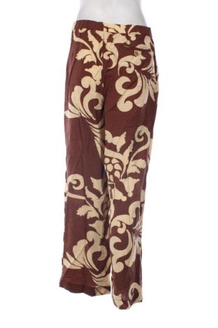 Дамски панталон Mango, Размер L, Цвят Многоцветен, Цена 33,82 лв.