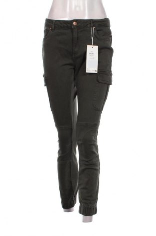 Pantaloni de femei ONLY, Mărime M, Culoare Verde, Preț 196,99 Lei