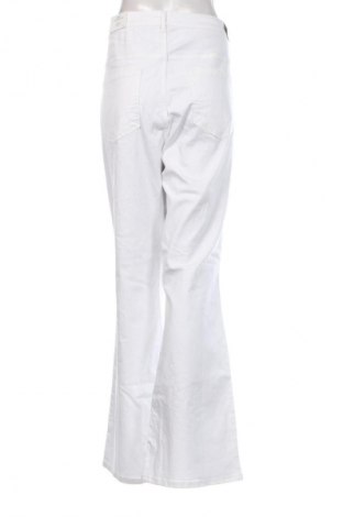 Dámske nohavice ONLY Carmakoma, Veľkosť 3XL, Farba Biela, Cena  30,95 €