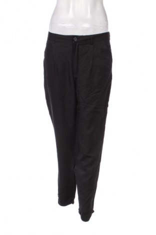 Дамски панталон Part Two, Размер S, Цвят Черен, Цена 40,99 лв.