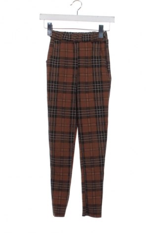 Női nadrág Pretty Little Thing, Méret XS, Szín Sokszínű, Ár 5 800 Ft